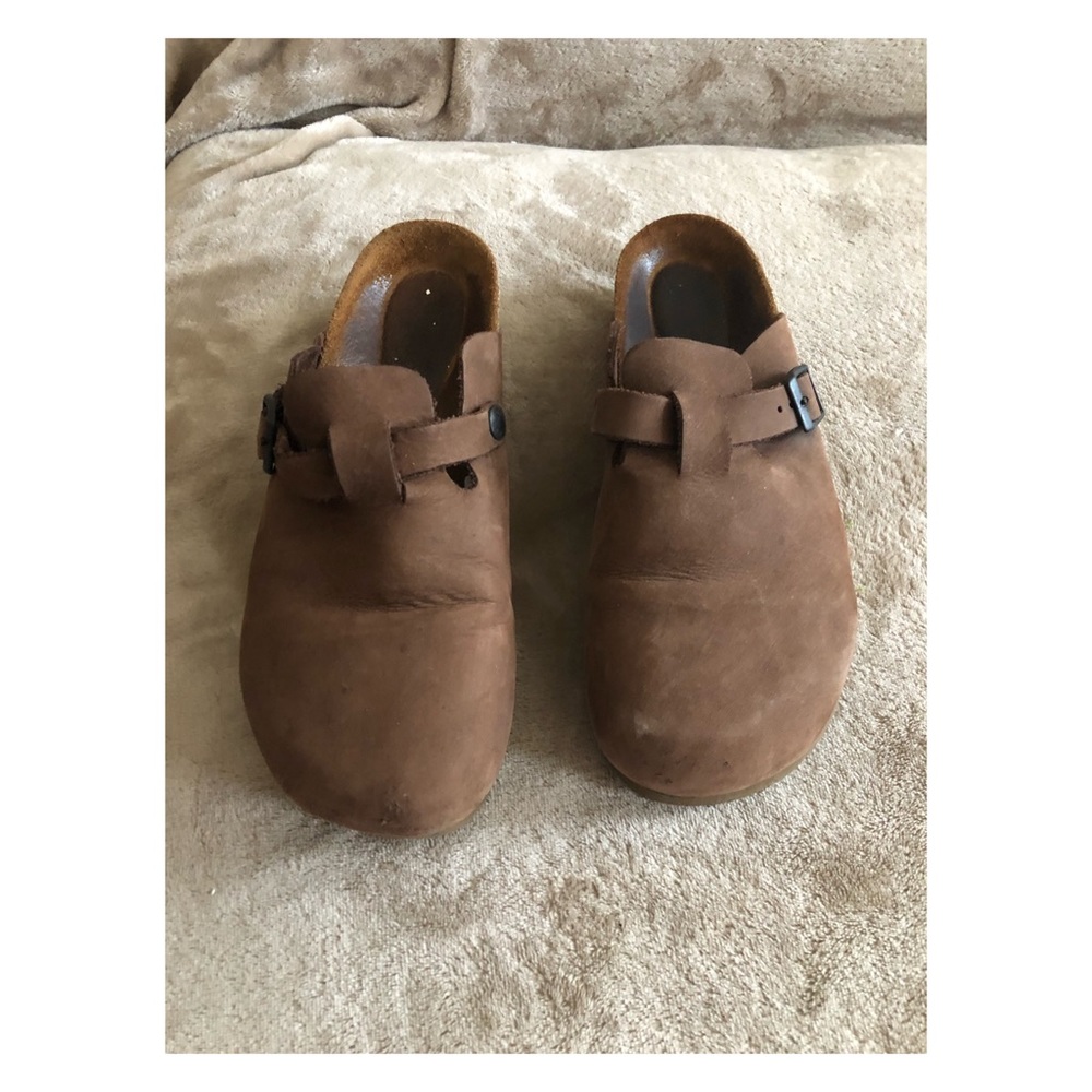 Naot nubuck suede clogs brown - good, pre-loved condition